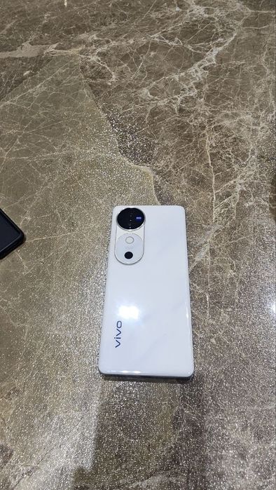 Vivo V 40 5g 24/256