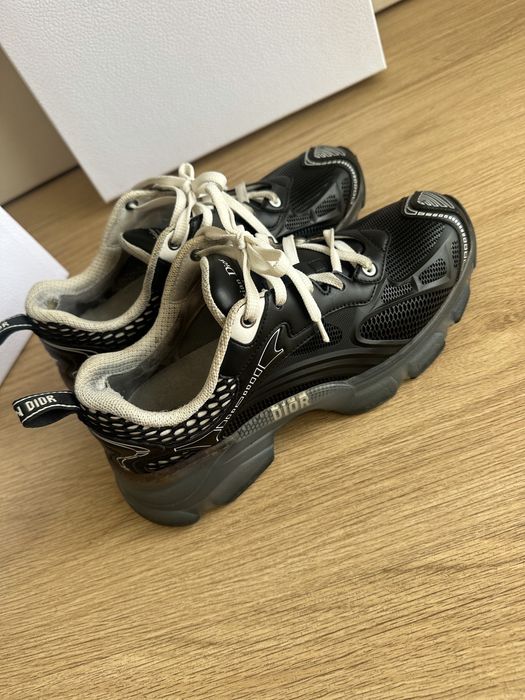 оригинални кецове Dior