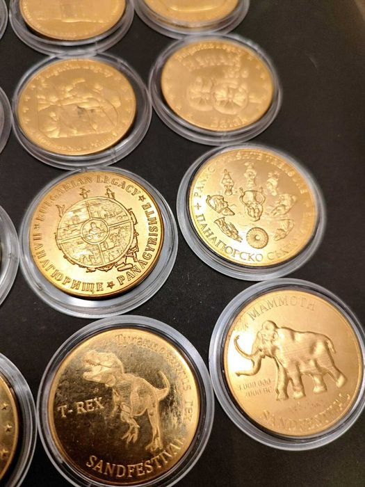 Сувенирни монети "Българското наследство" чисто нови, в капсули!