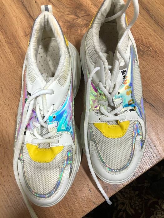 Кроссовки 40 размер