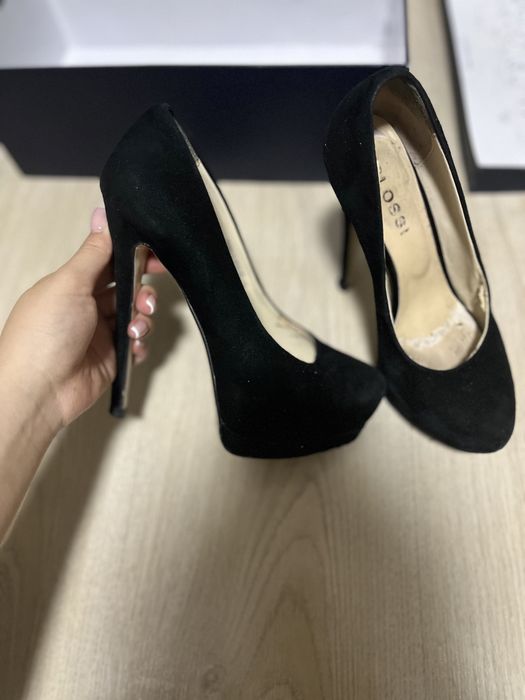 Туфли черные на платформе