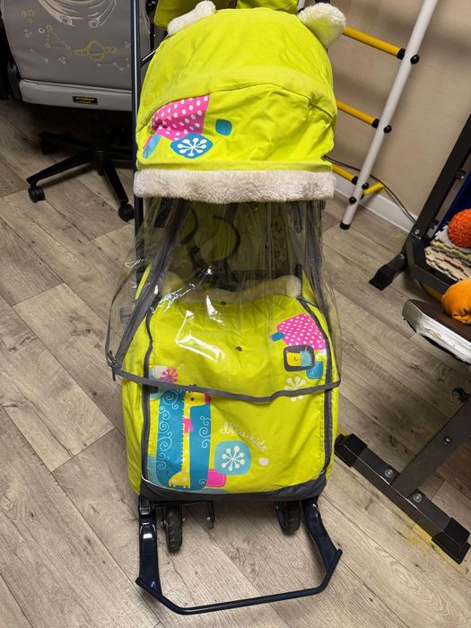 Продам санки коляску