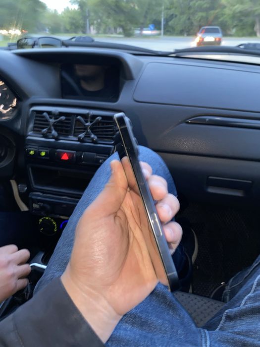 Iphone 16 продаем