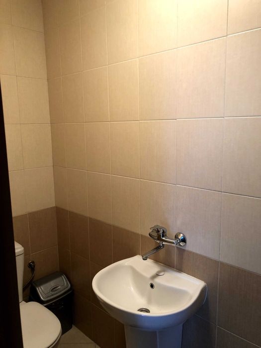 Дава се под наем Офис в Айтос - 72 кв.м за 663 € - Снимка #13