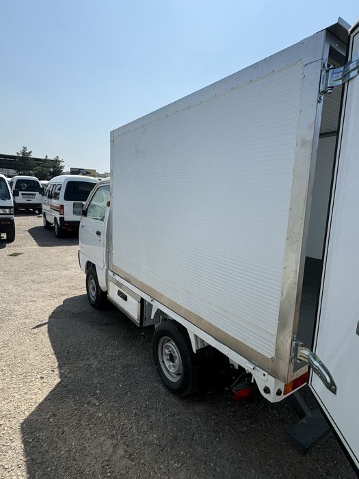 Рефрежератор седвич панел бутка