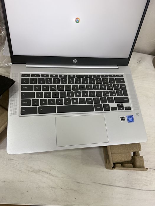Laptop Hp  nou !