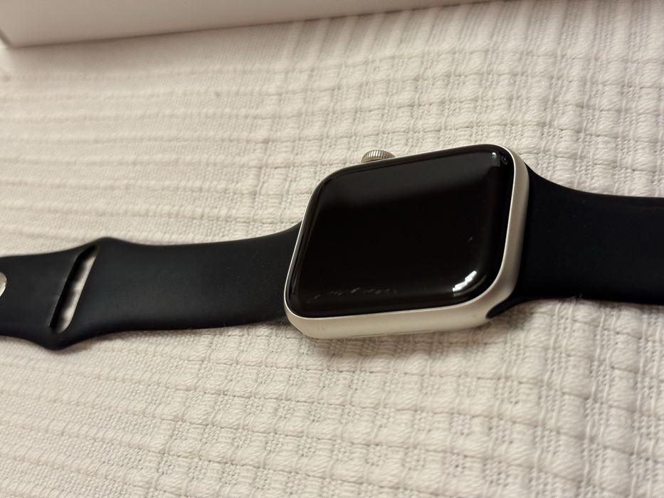 Apple Watch SE (2nd Gen) 44mm Star Alu Star Sp GPS
