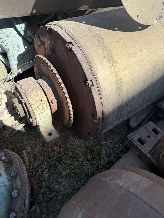 Барабан приводной. Бугель. Ролик конвеерный.