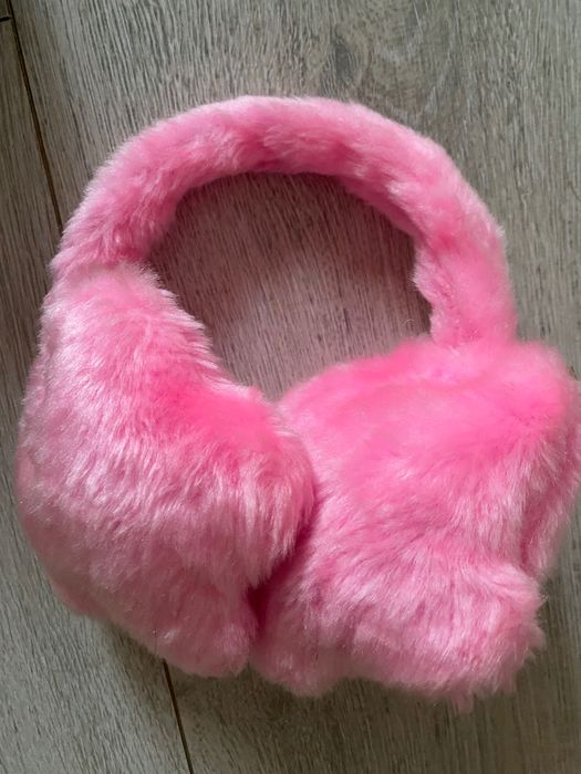 Бутилки -750мл. -20 броя и ушанки