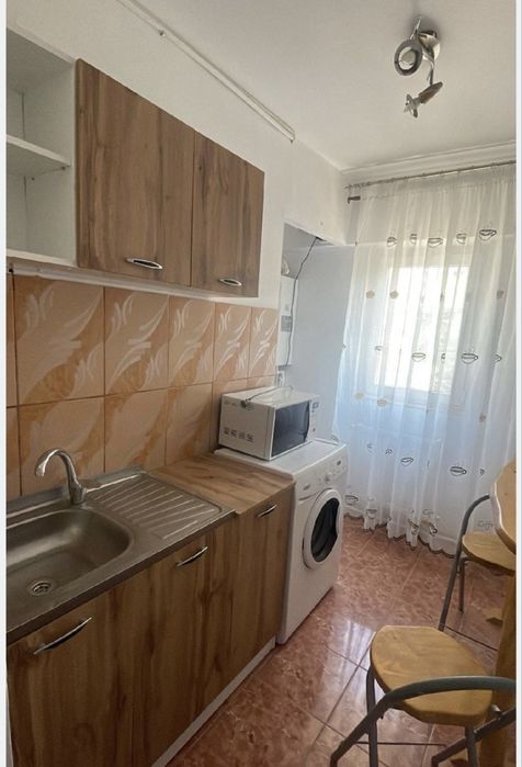 Garsoniera de inchiriat