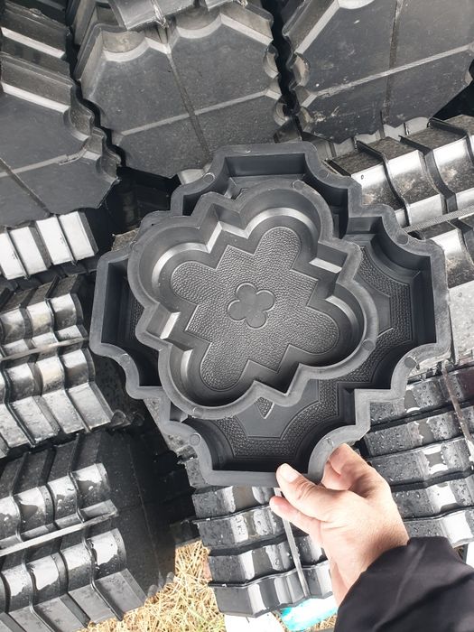 OFERTA SEZON IARNA matrite pavele forme beton constructi pavaj meseria