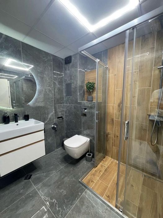 Дава се под наем Четиристаен апартамент в София, Зона Б-18 - 115 кв.м за 1350 € - Снимка #3