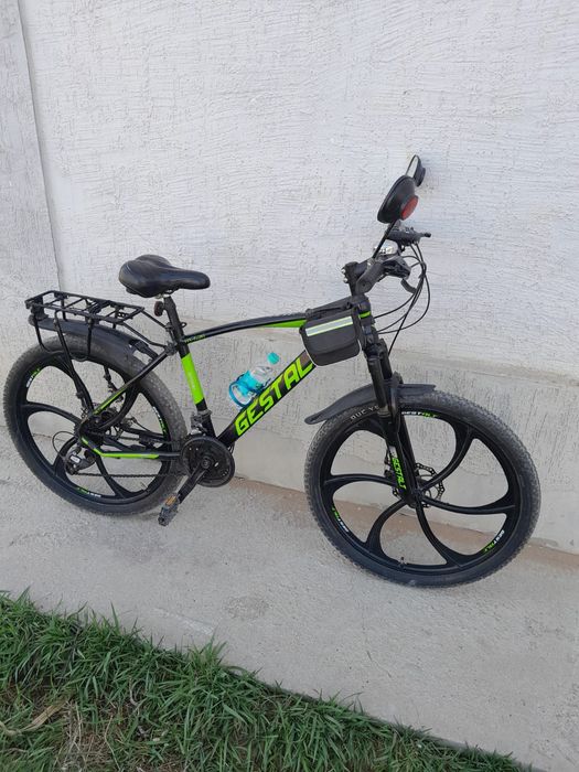 Продаю велосипед подростковый