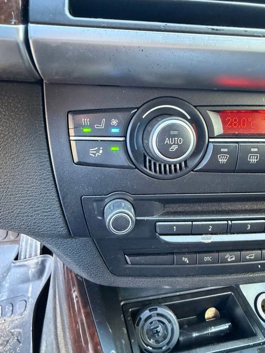 Бмв х5 е70 4.8i 355к на части!
