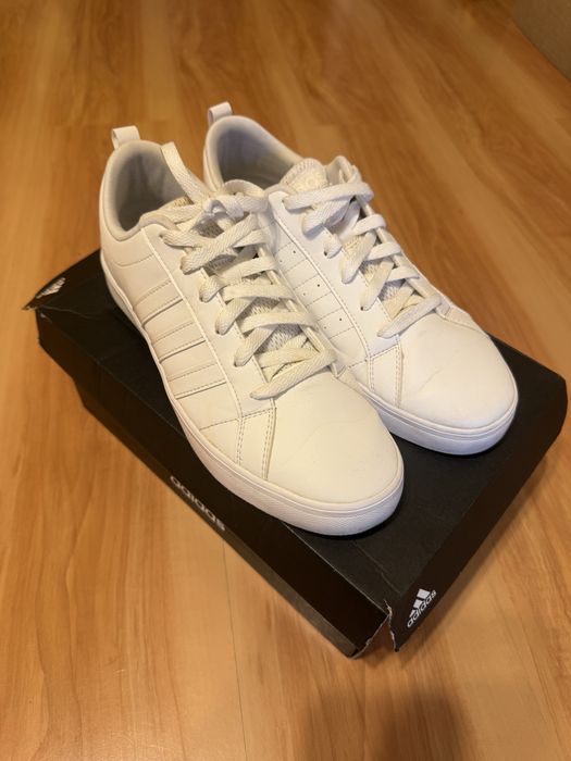 Маратонки Adidas No 42 2/3