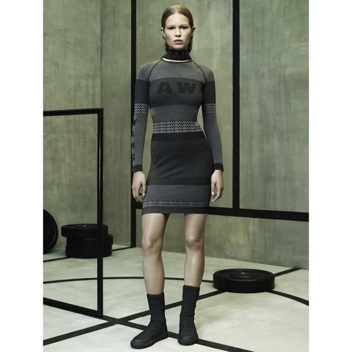 Alexander Wang X H&M дамска рокля сиво черна 3D ефект скуба S