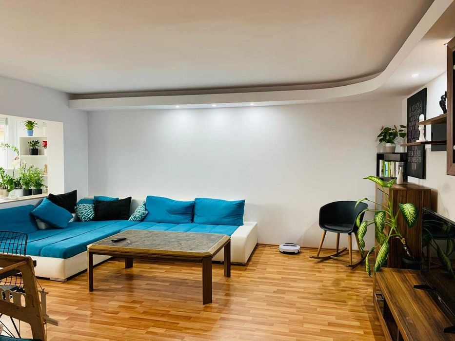 Proprietar - Apartament 4 camere, 100 mp, 2 băi, Shopping City