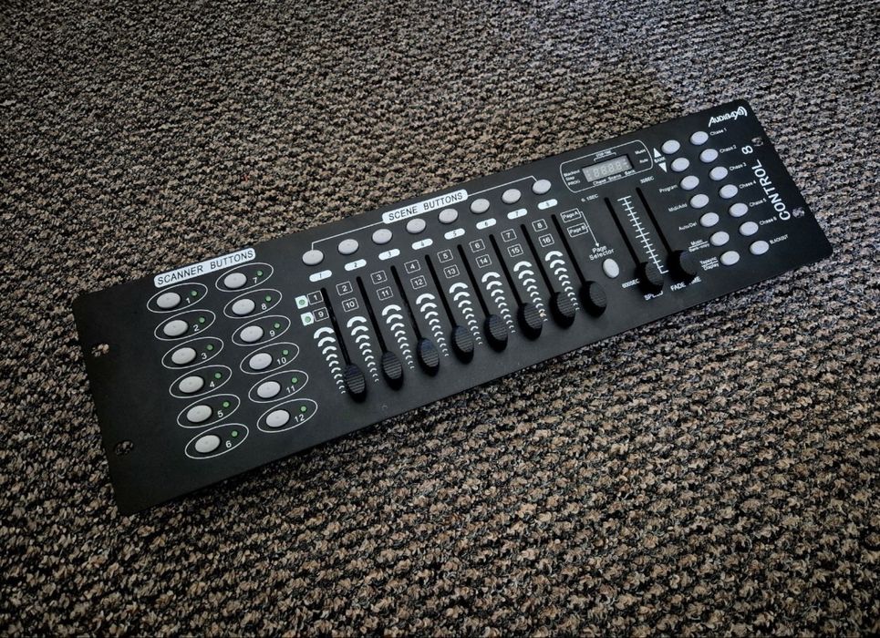 Schela 3 metri + 4 Lumini Eurolite LED + Controller DMX Audibax