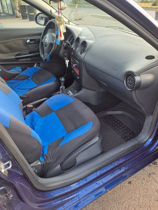 Seat Ibiza  1,4  benzină.