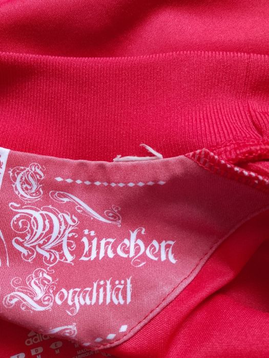 Tricou Fotbal Bayern Munchen 2010/11 semnat de Alaba
