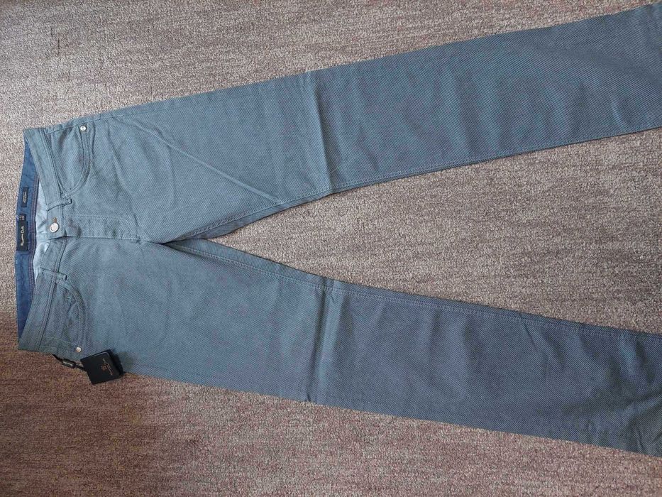 blugi/pantaloni de barbati 30 Massimo Dutti