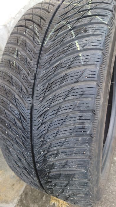 Michelin 245/45/17