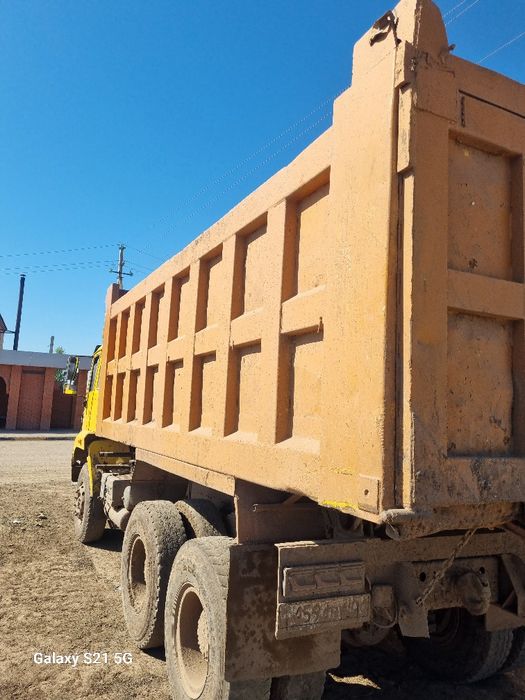 Продам Хову Синотрук 2007г