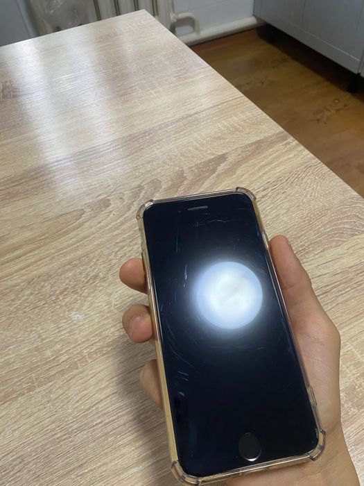 iPhone se 2020 64gb