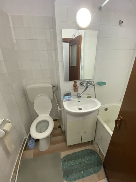 De Vanzare 2 Camere Piata Trivale  Etaj 1 Cu Balcon  Pret 59500€