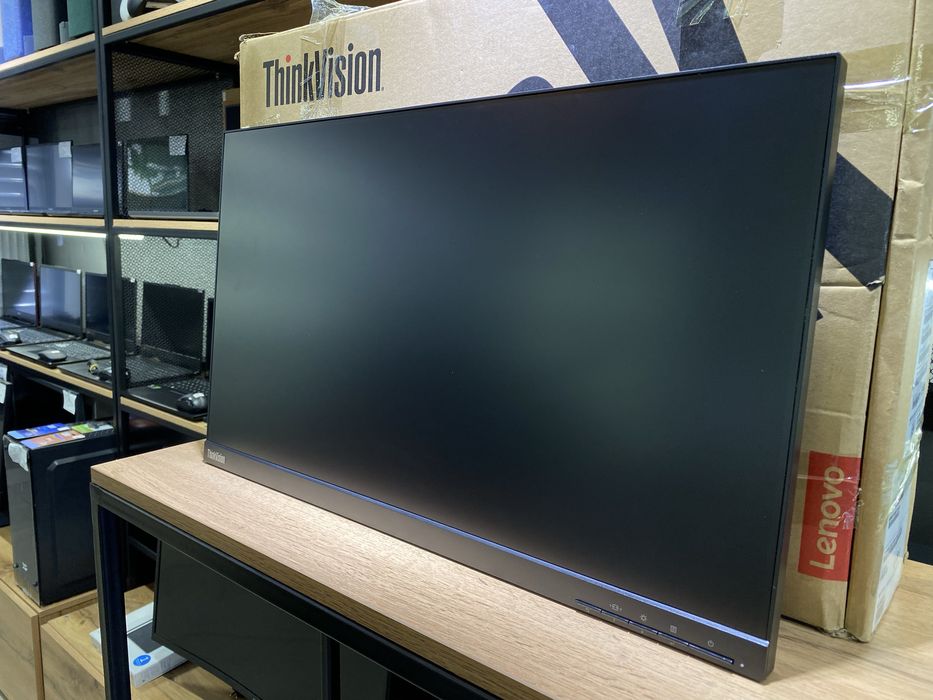 Монитор Lenovo ThinkVision P24h-2L, 23.8" IPS, 2560x1440, 10525/A10