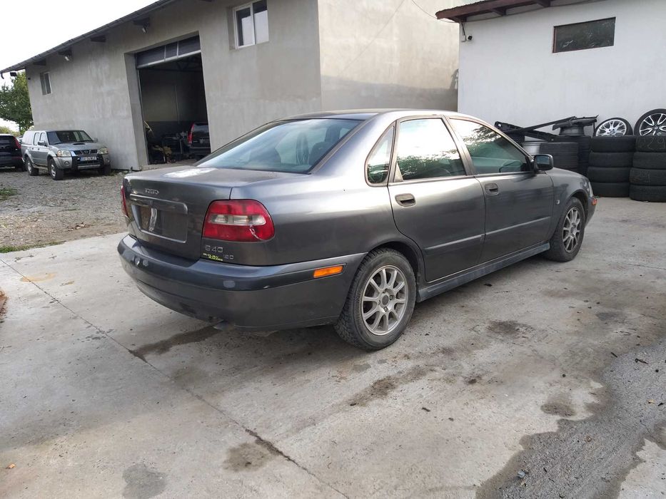Piese Second Volvo S40 V40 1.9 diesel 115 cai putere An 2001