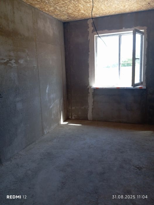 Продам дом в черновой отделке