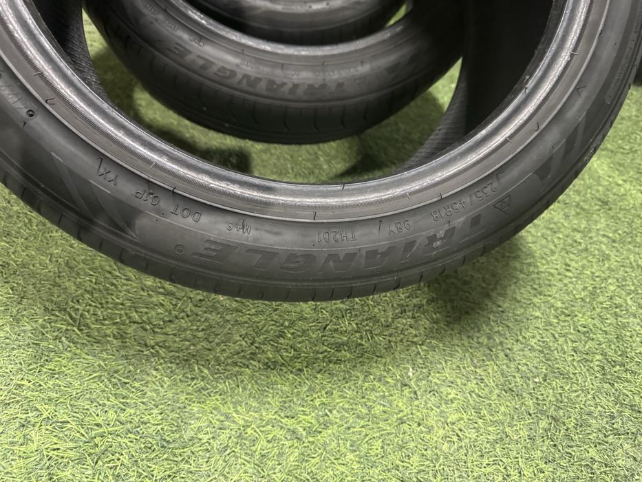 Шины 235/45 R18