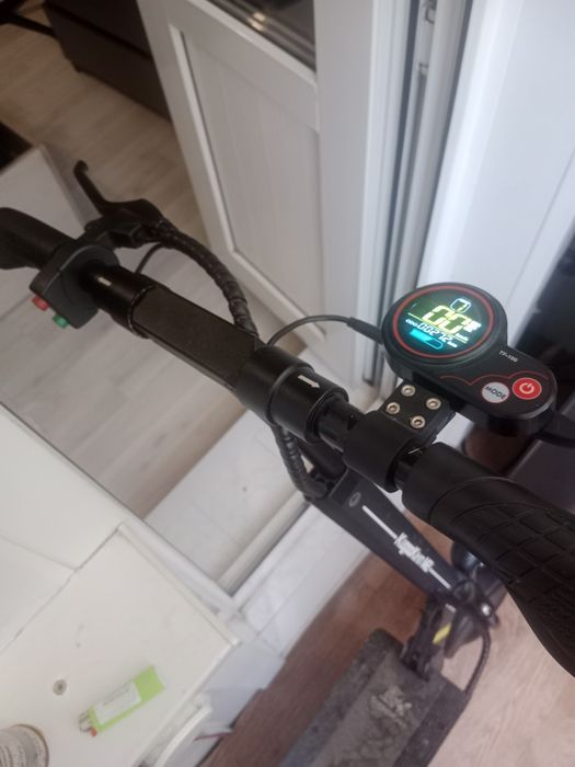 Продам электросамокат