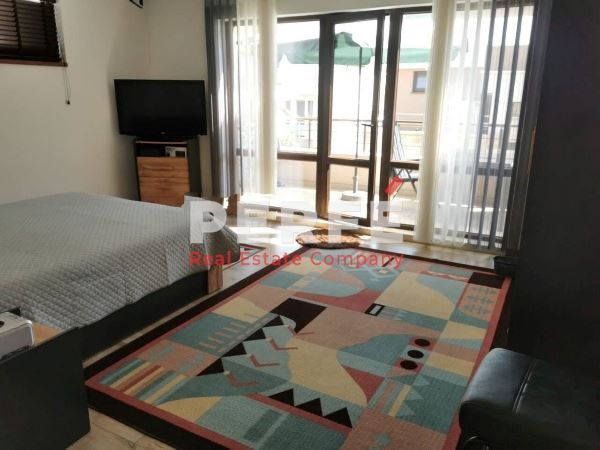 Дава се под наем Къща в Бургас, Сарафово - 200 кв.м за 1300 € - Снимка #4