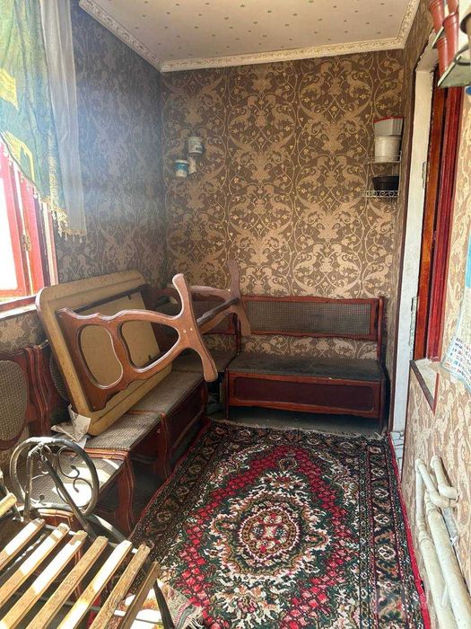 Продается 3-комн. квартира в центре Навои