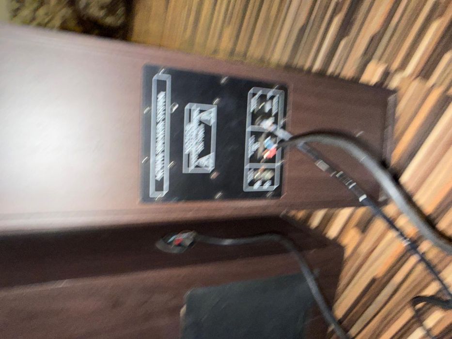 Продам колонки срочно