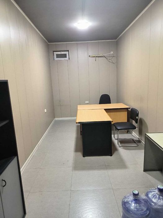 Сдается в аренду помещение под офис 18 м2 на Лабзак, парк Локомотив