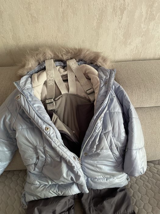 Костюм зимний на девочку