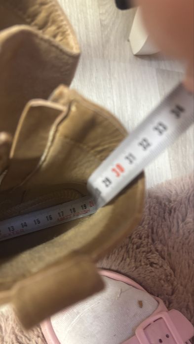 Cizmulițe de velur, mărimea 32