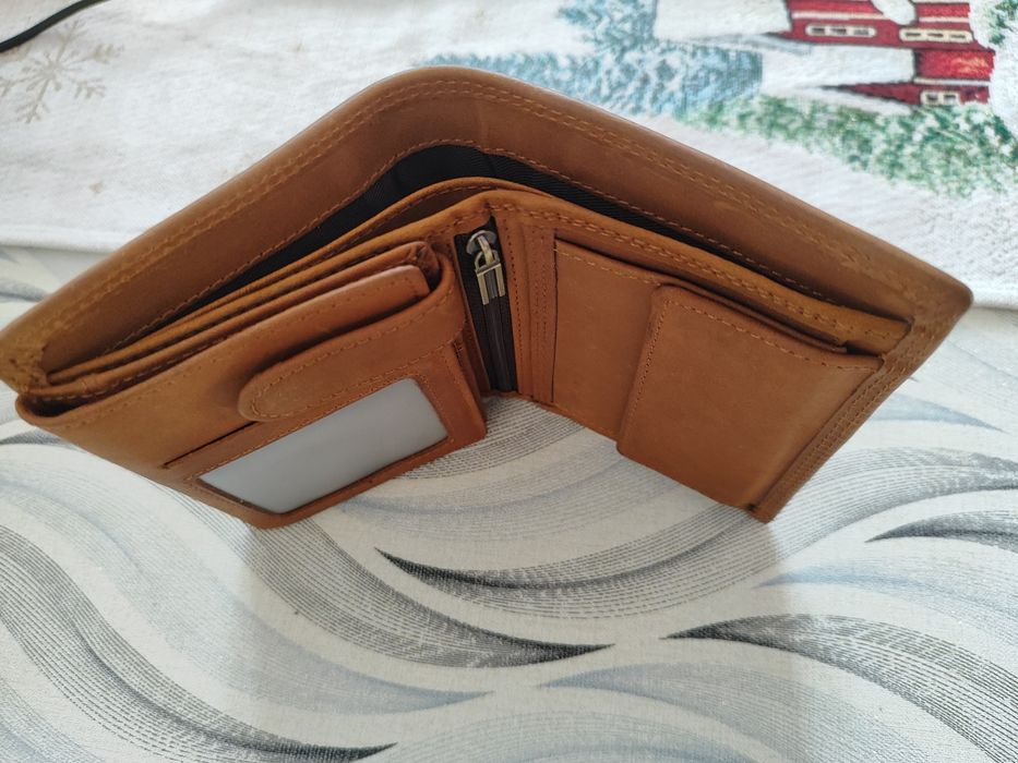 Мъжки портфейл естествена кожа