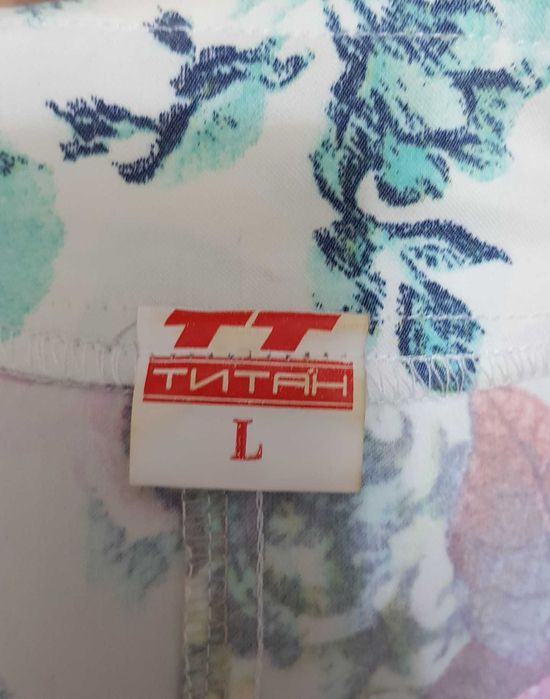 Дамско сако М-Л    .