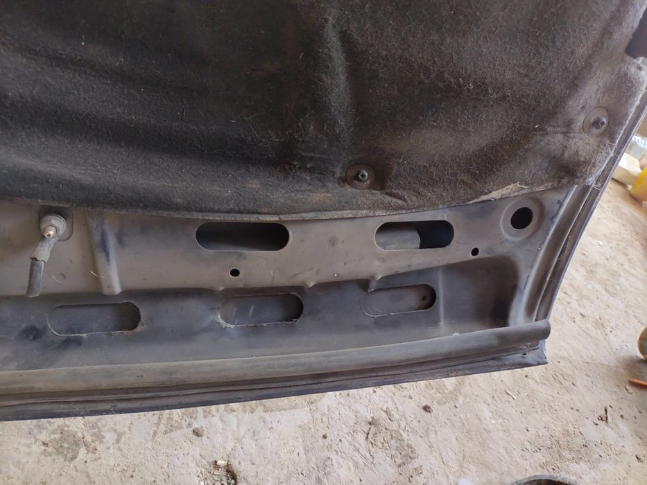 BMW E34 Капот бмв е34 капот