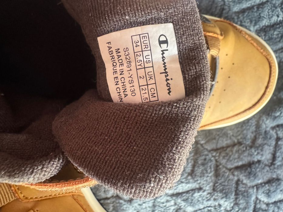 Детски обувки като нови