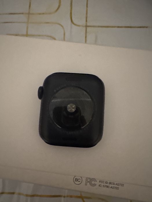 Apple Watch SE (Gen 2) 40mm
