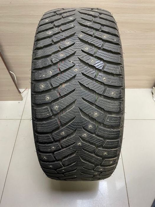 Шины б/у в идеальном состоянии один сезон только ездили