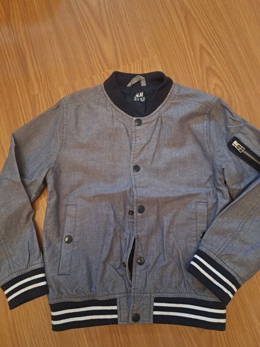 Куртки детские в отличном состоянии