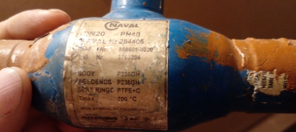 Краны шаровые б/у