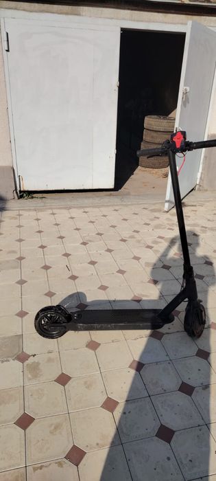 Самокат xiaomi бу