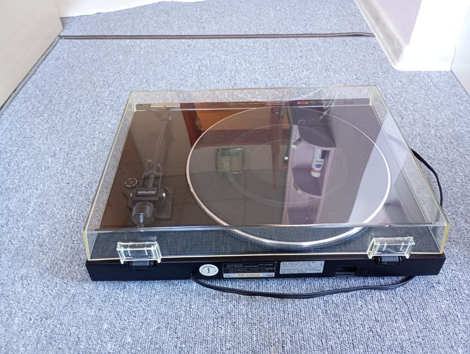 Грамофон "KENWOOD KD-21RB"